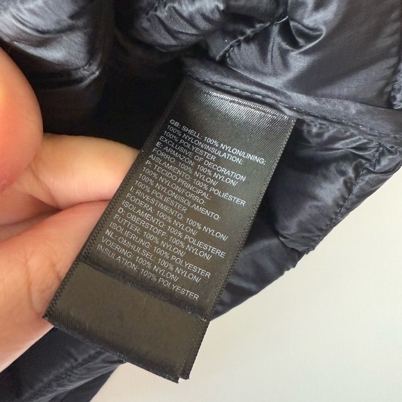 the North Face Quilted Vest Men’s Large Thermoball Eco Black Packable corp logo - Picture 10 of 13